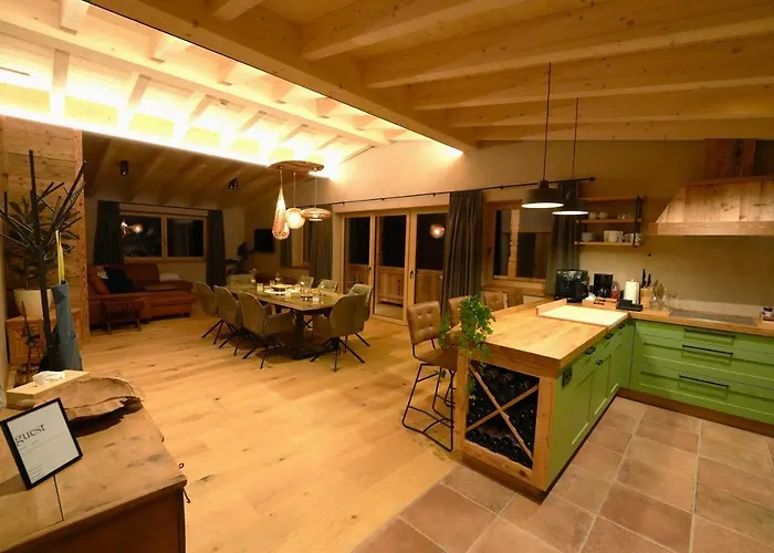 Apartman Loeberbauer, *